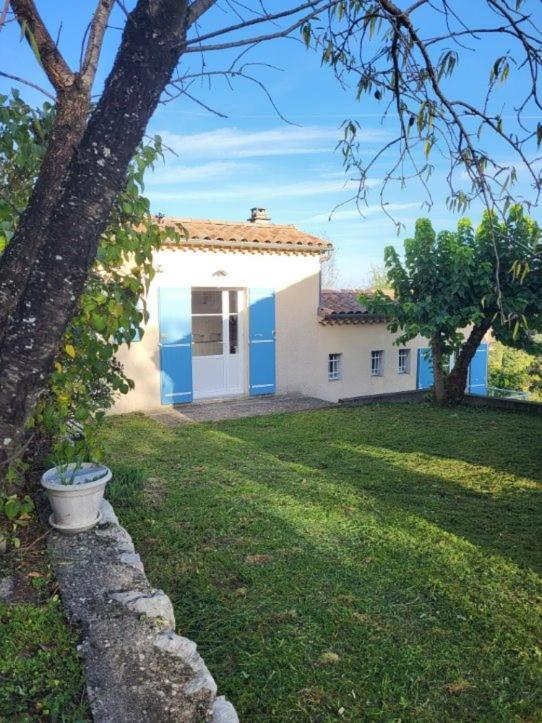Nid Douillet - Les Fargettes - Superbe Vue - Charmante Petite Maison Avec Jardin - 2 Pieces A Privas Buitenkant foto