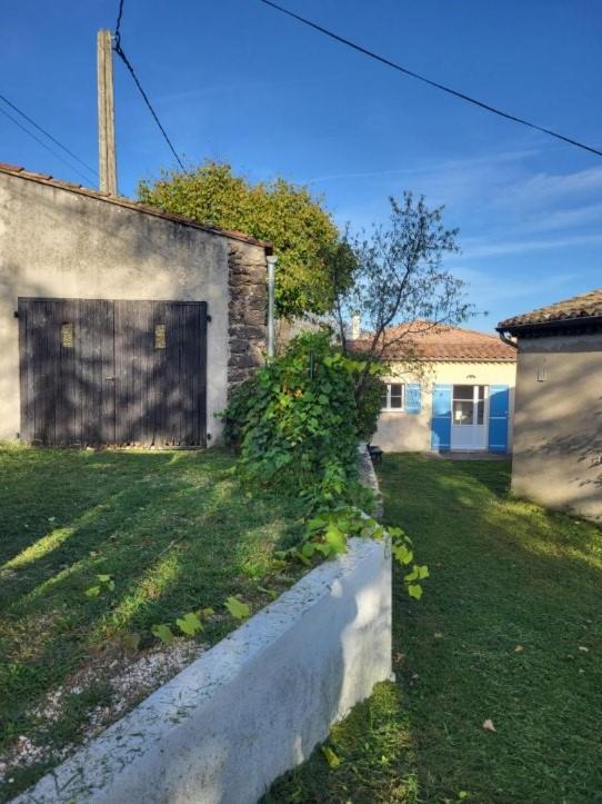 Nid Douillet - Les Fargettes - Superbe Vue - Charmante Petite Maison Avec Jardin - 2 Pieces A Privas Buitenkant foto